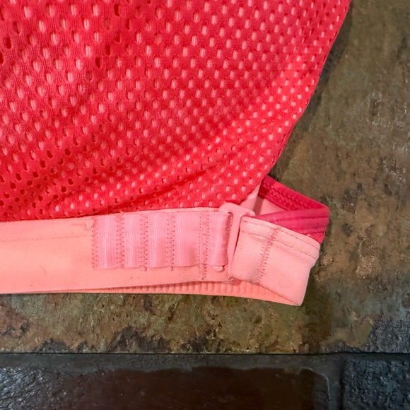 Victorias Secret (VSX) Sports Bra - Picture 3 of 4